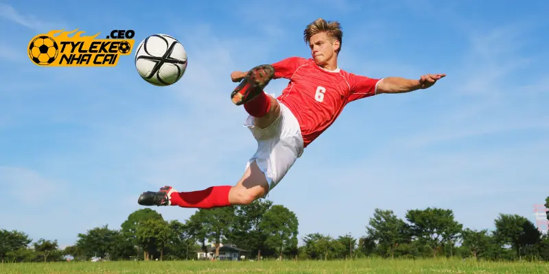 Luôn theo dõi tình hình tổn thương của cầu thủ